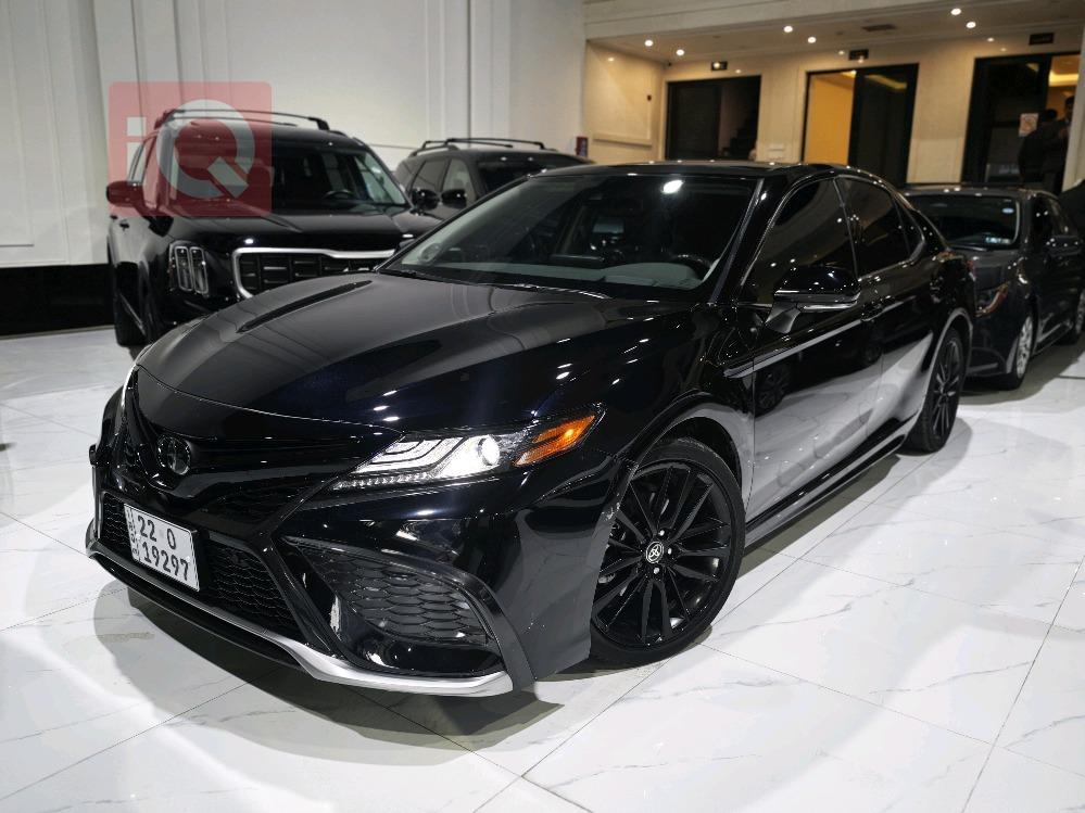 تۆیۆتا کامری